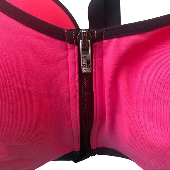 VSX Knockout Sports Bra - Picture 2 of 9